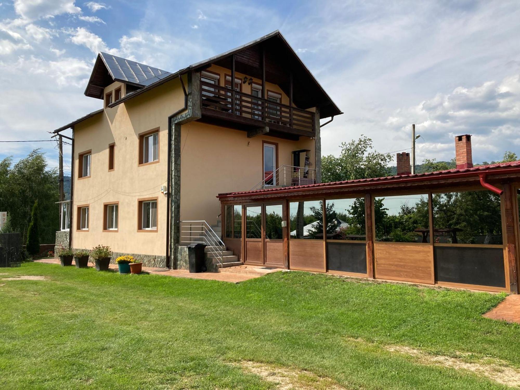 Pensiunea Casa Domnitei Бая де Фиер Екстериор снимка